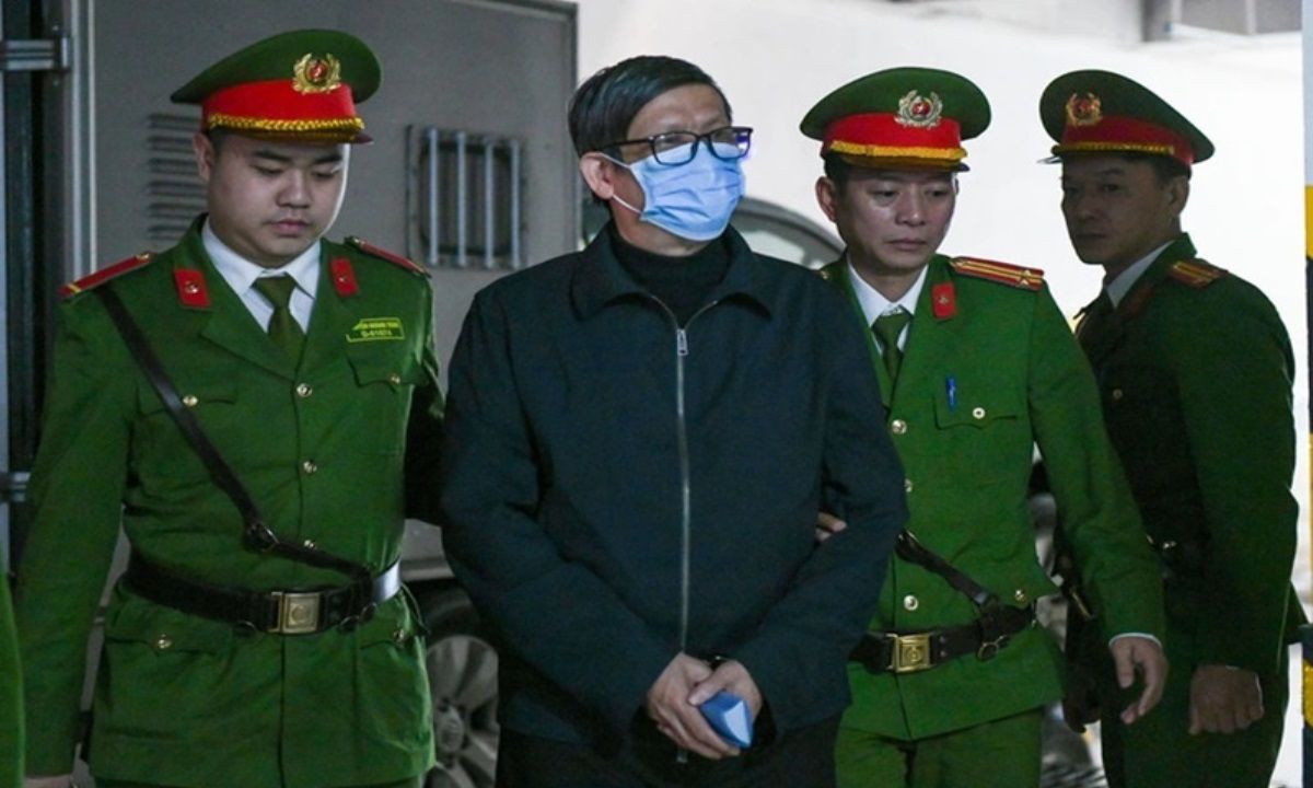 Tuyên án cựu Bộ trưởng Y tế Nguyễn Thanh Long 18 năm tù