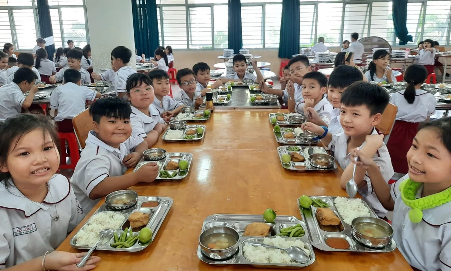 TPHCM: Bữa ăn học đường ngày càng tốt hơn