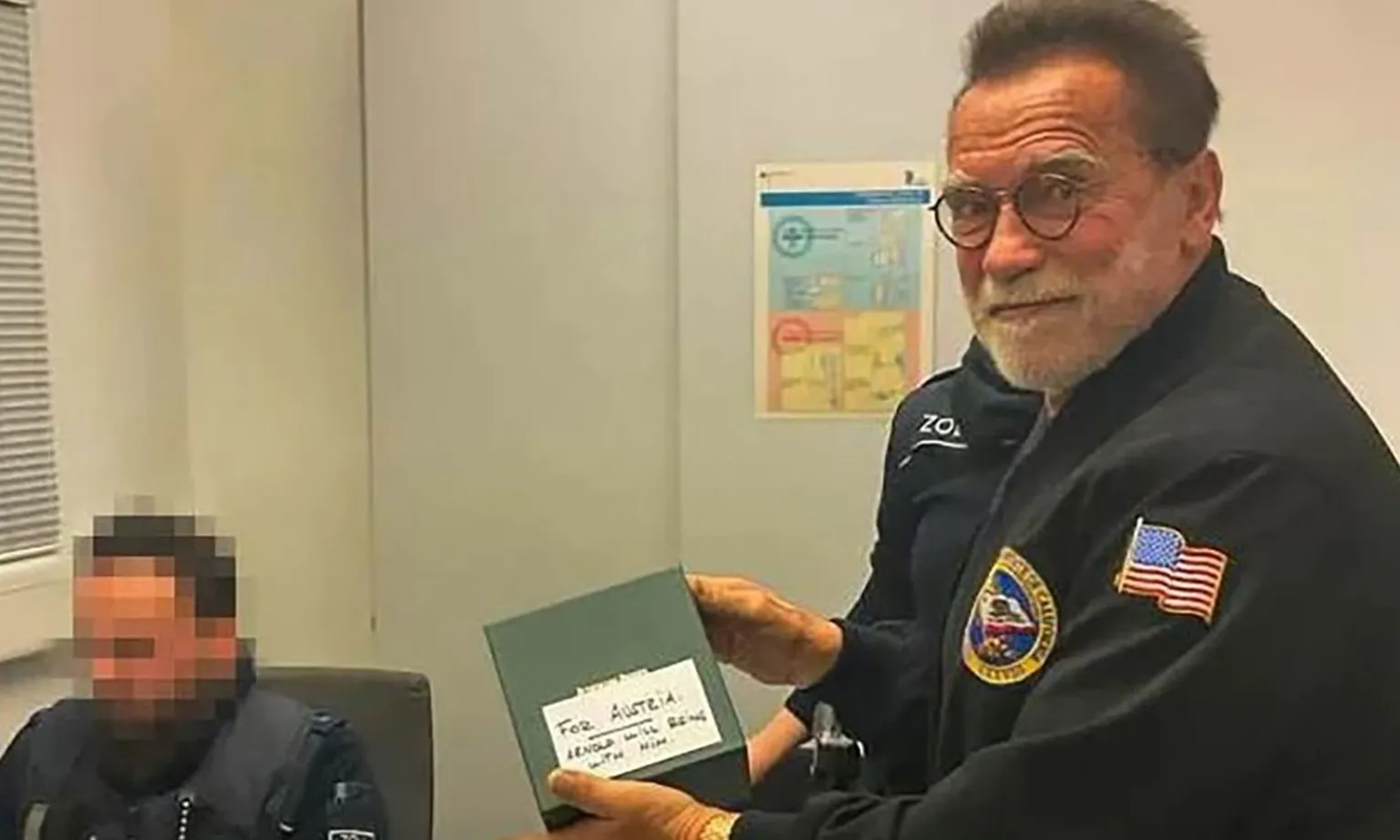 Sao phim hành động Kẻ hủy diệt bị tạm giữ tại sân bay Đức vì không khai báo chiếc đồng hồ đắt tiền