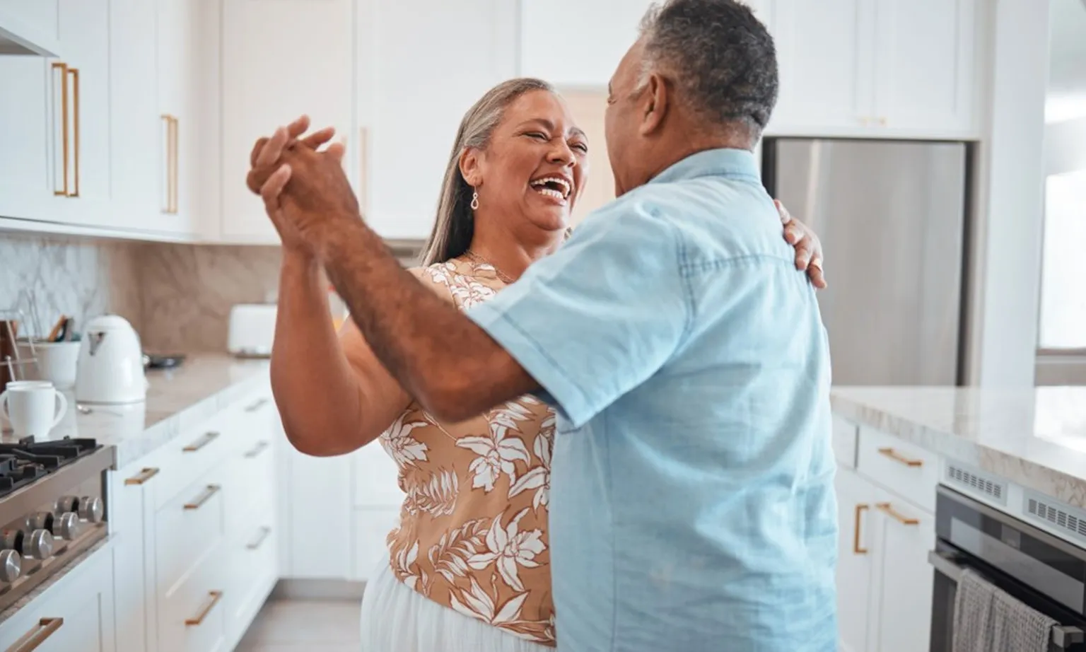 Chuyên gia lý giải việc khiêu vũ giúp giảm cân tự nhiên