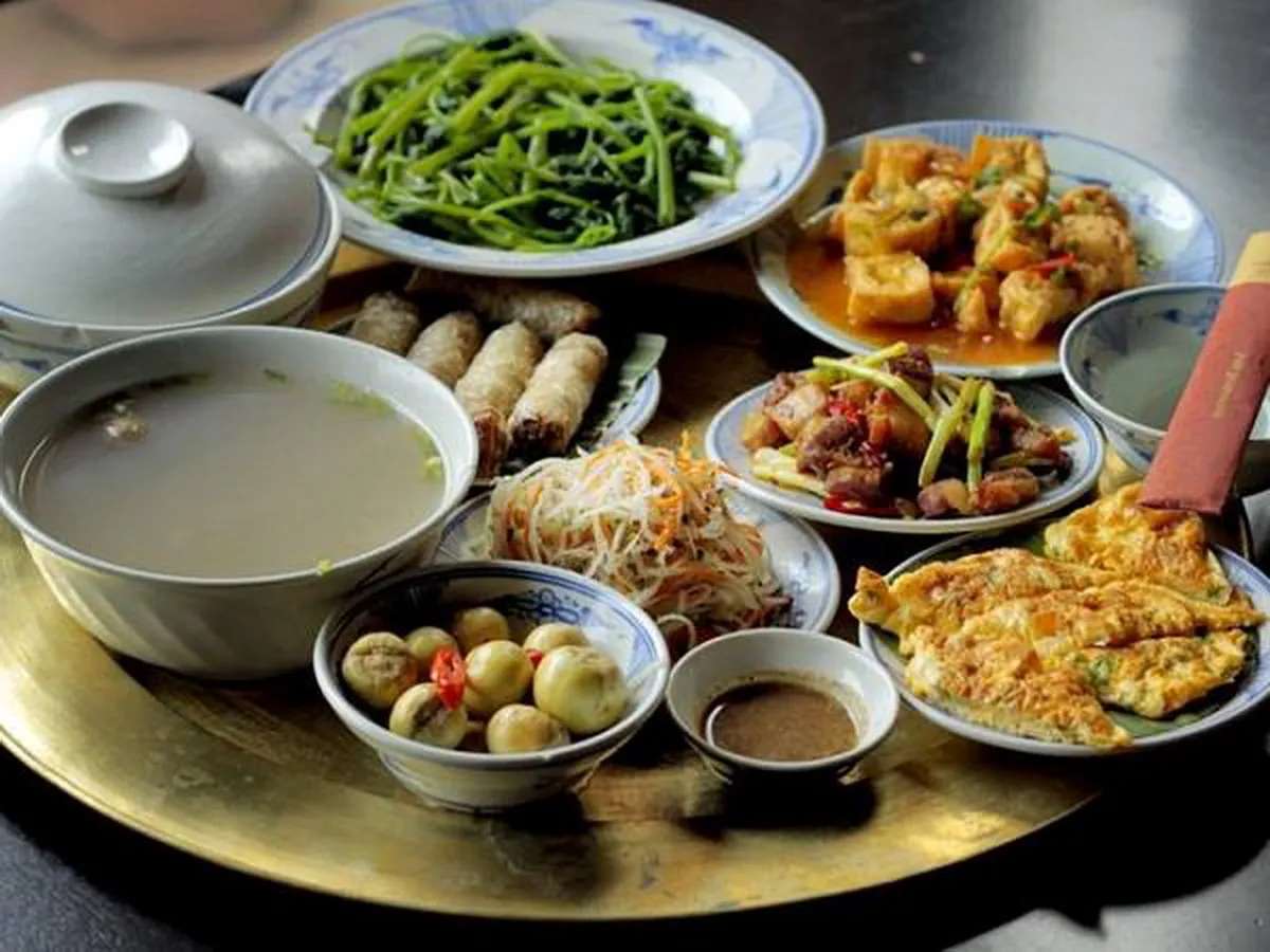 Nghệ thuật ẩm thực Việt Nam: Tinh tế và đậm triết lý
