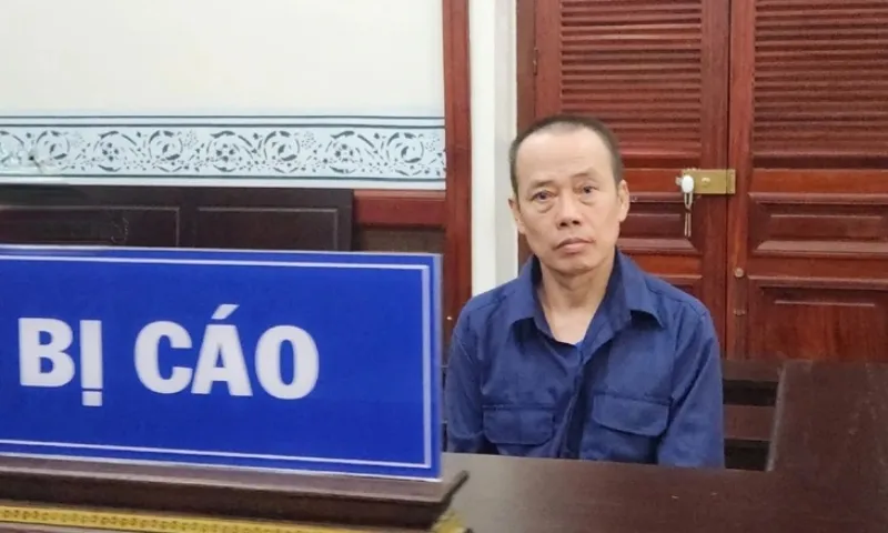 Lãnh 15 năm tù vì đâm hàng xóm