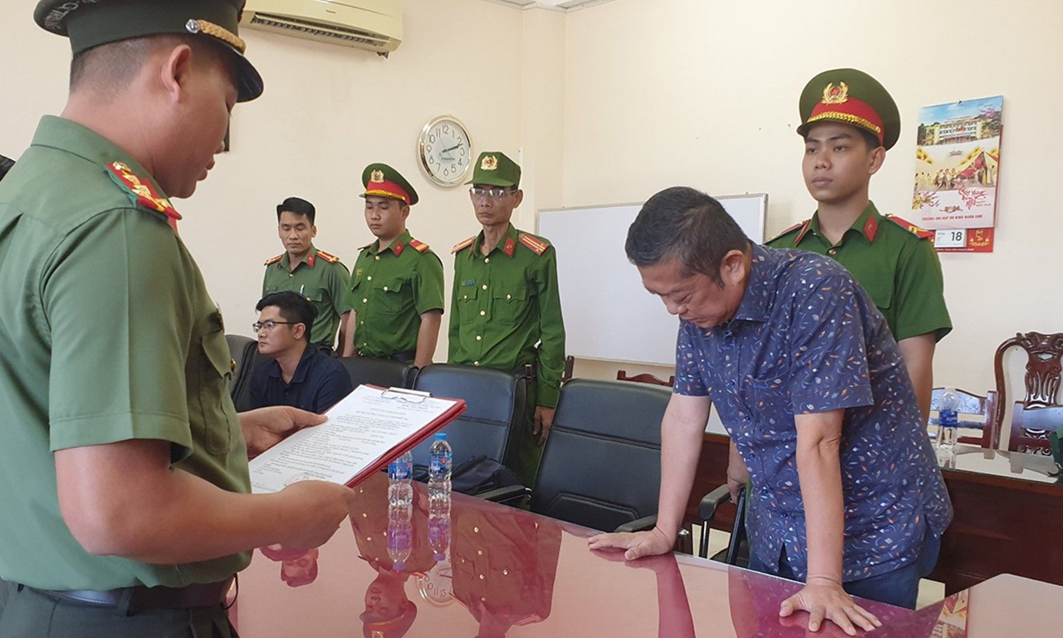 Hậu Giang: Bắt chủ đầu tư dự án Tổ hợp khách sạn 4 sao và Chợ du lịch Xà No