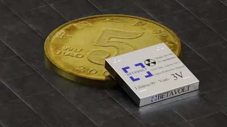Pin tạo ra năng lượng trong 50 năm mà không cần sạc