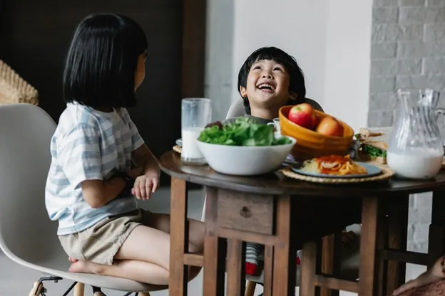 8 cách giúp trẻ thích ăn rau củ