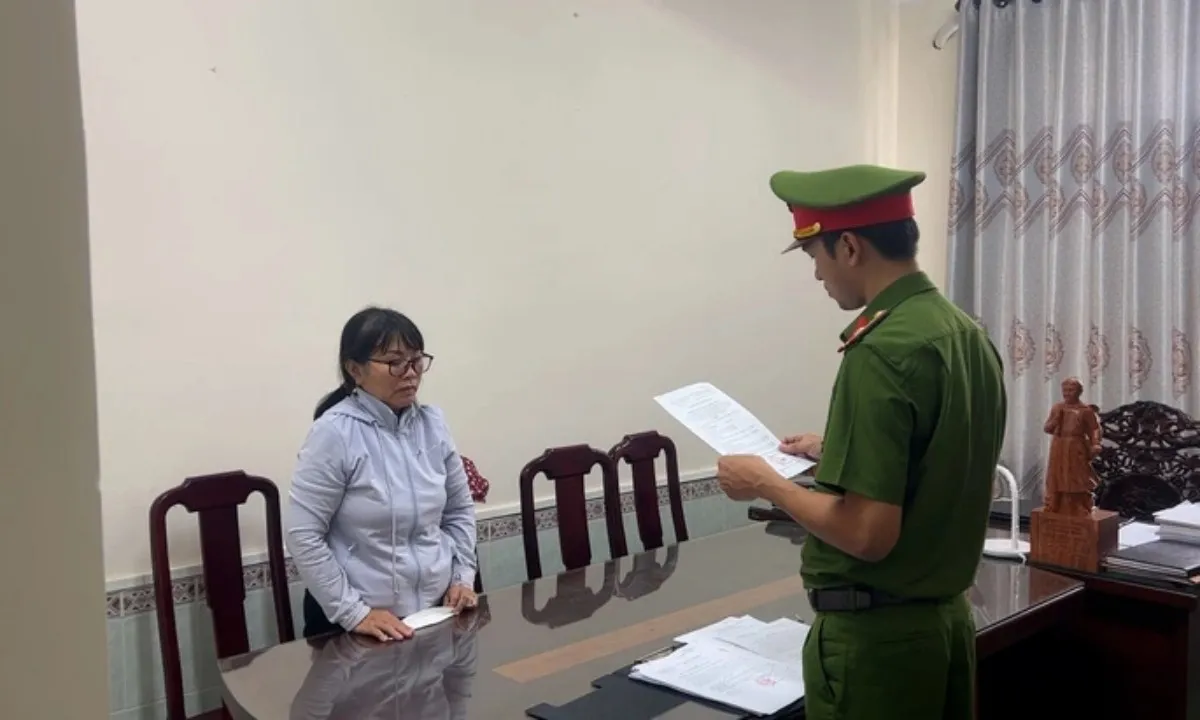 Bắt chủ tiệm vàng lừa vay 50 tỷ đồng của hàng trăm người
