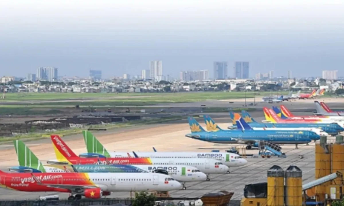 Vé máy bay Tết: Cục hàng không yêu cầu báo cáo về tình trạng khó mua, giá cao
