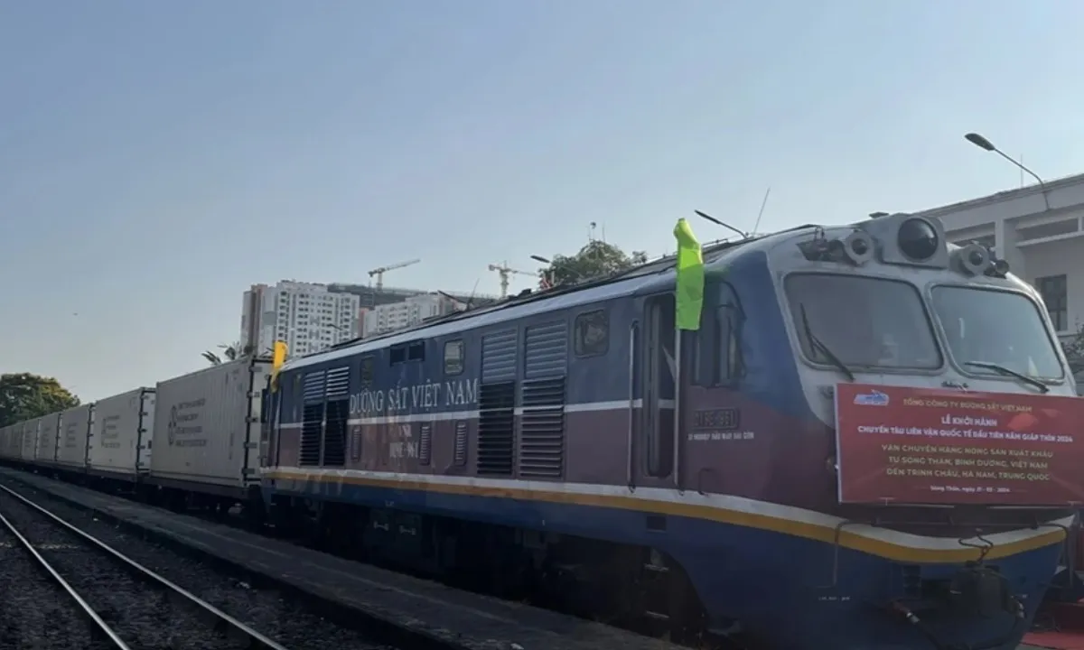 Chuyến tàu liên vận nông sản đầu Xuân từ Bình Dương đến Trung Quốc