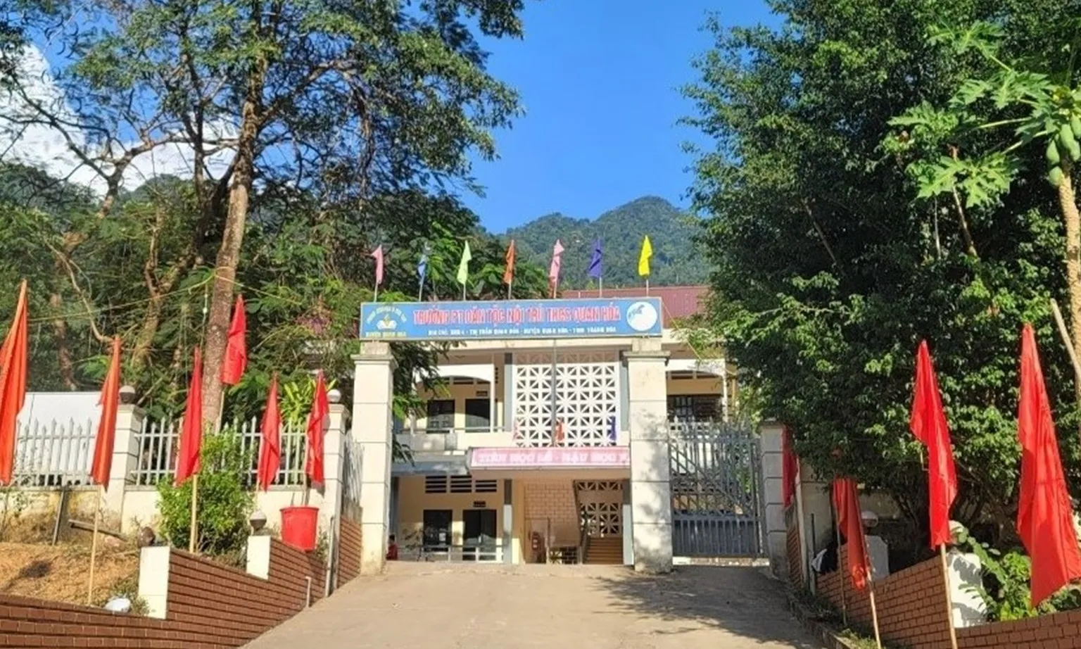 Thanh Hóa: Phát hiện nhiều vi phạm trong bữa ăn học sinh tại 8 trường dân tộc nội trú