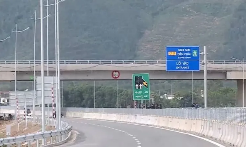 Tập trung đầu tư các tuyến cao tốc quy mô 2 làn xe