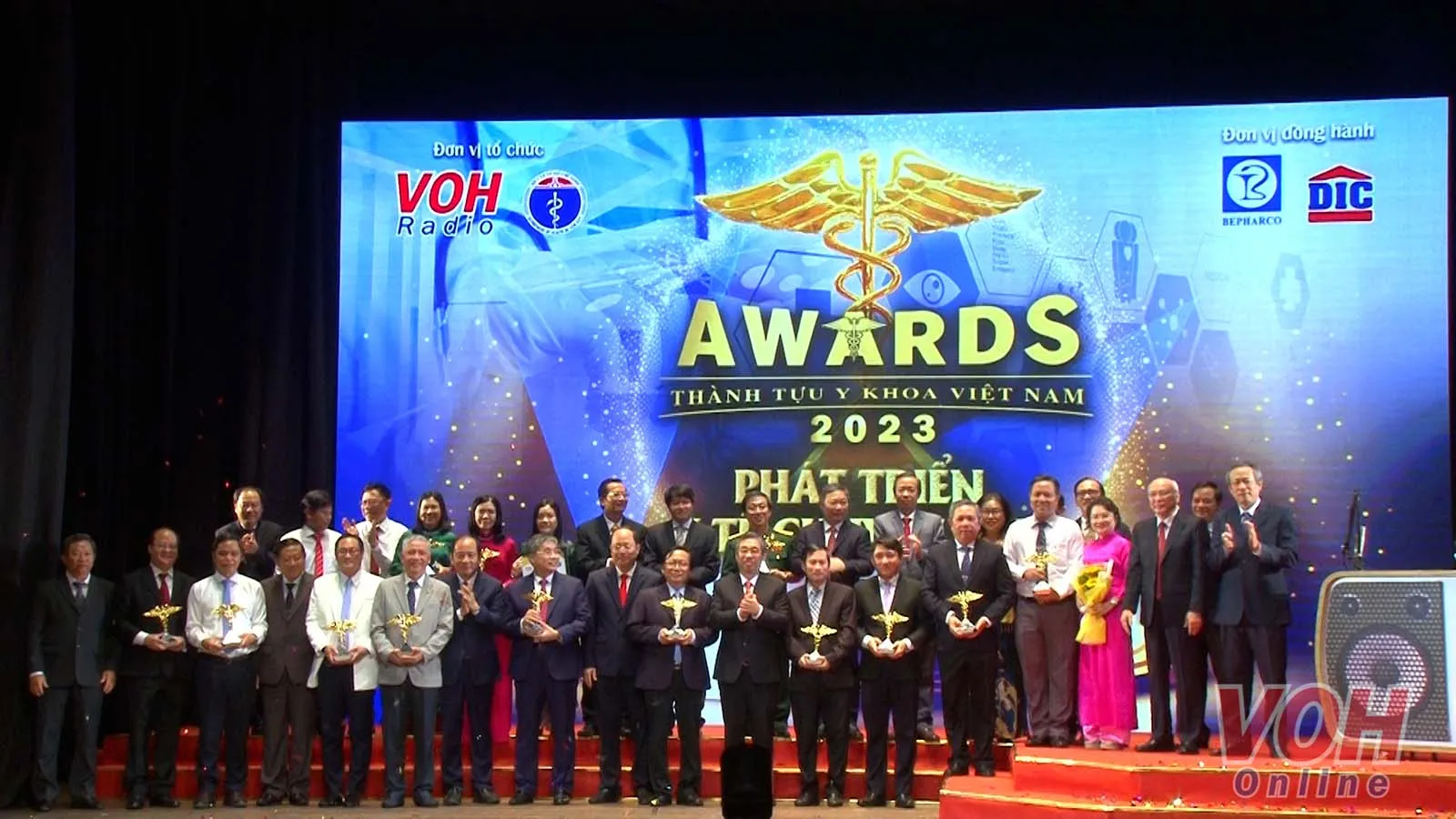 Tôn vinh những thành tựu xuất sắc trong lĩnh vực y khoa