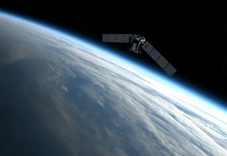 Tàu vũ trụ của Mỹ suýt đụng vệ tinh Nga