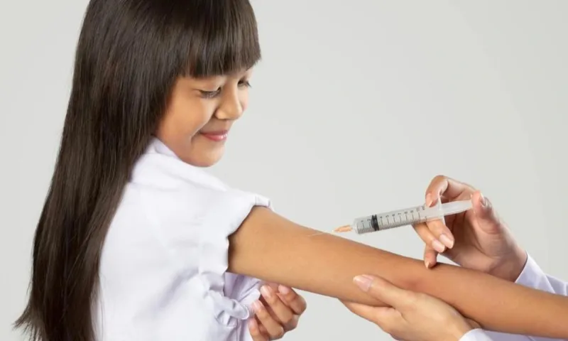 Tăng cường quản lý tiêm chủng, chất lượng vaccine