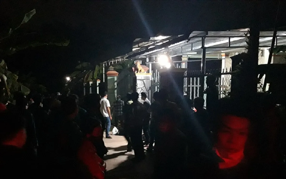 Truy tìm kẻ đâm trọng thương vợ và mẹ vợ