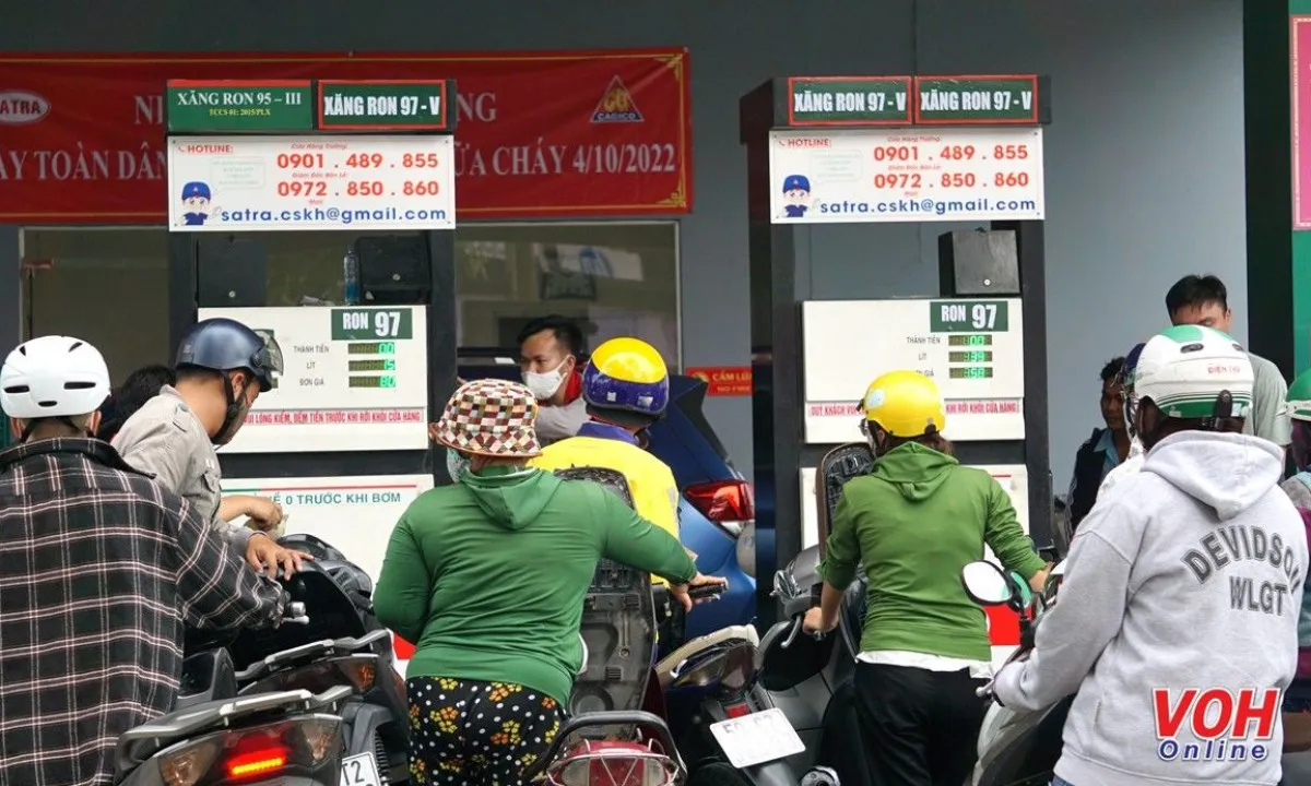 Các doanh nghiệp xăng dầu gấp rút triển khai xuất hóa đơn