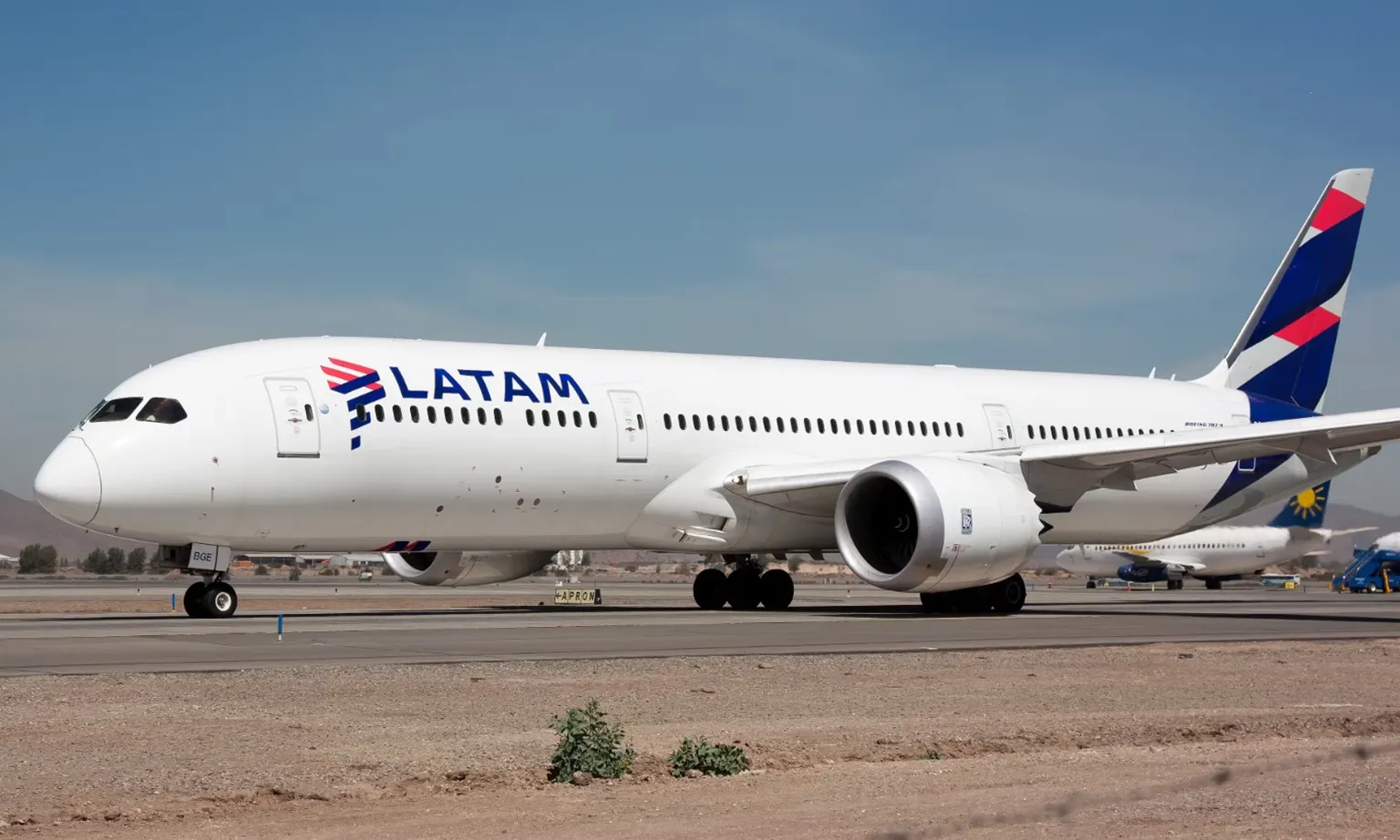 Chuyến bay đến Auckland rung lắc mạnh: 50 hành khách bị thương