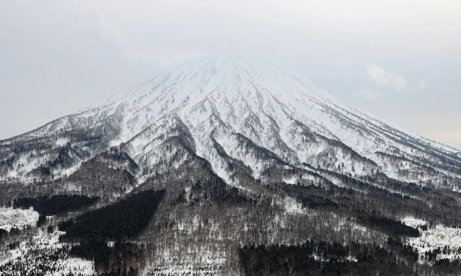 Nhật Bản: 2 người trượt tuyết thiệt mạng do lở tuyết ở Hokkaido