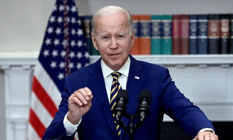 Tổng thống Joe Biden muốn tăng thuế với nhóm có thu nhập cao nếu đắc cử