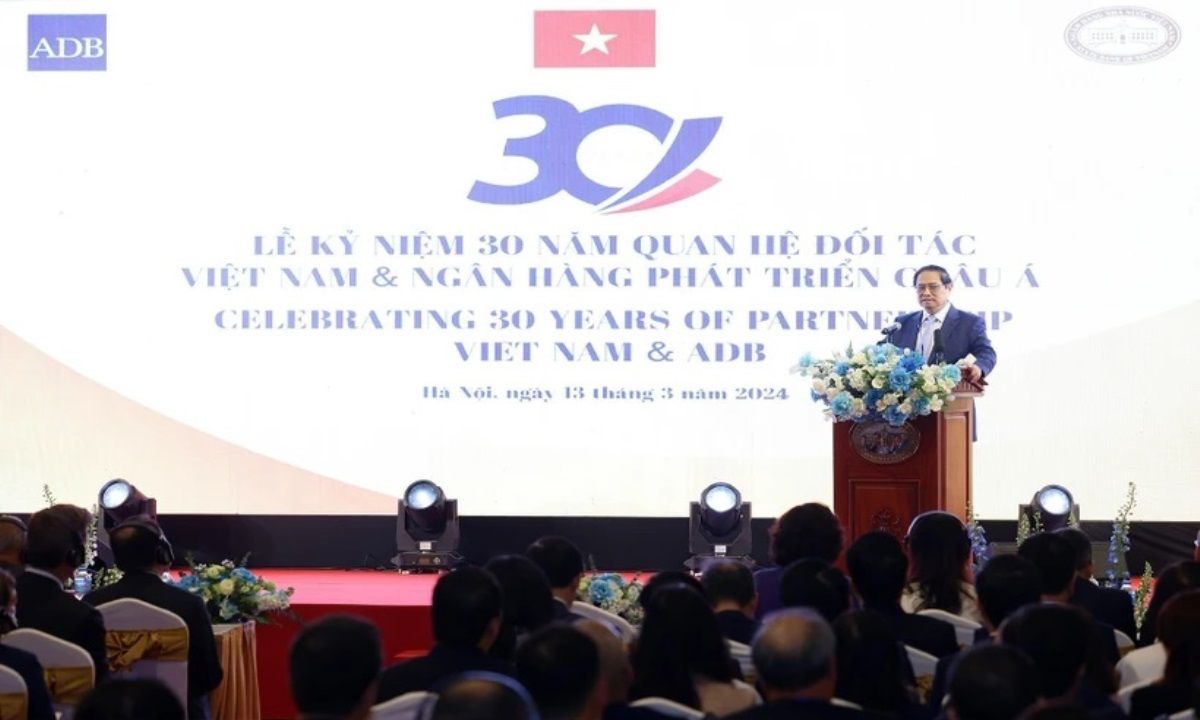 Thủ tướng: 30 năm hợp tác tới giữa ADB và Việt Nam hiệu quả hơn trên tinh thần “lợi ích hài hòa, rủi ro chia sẻ”