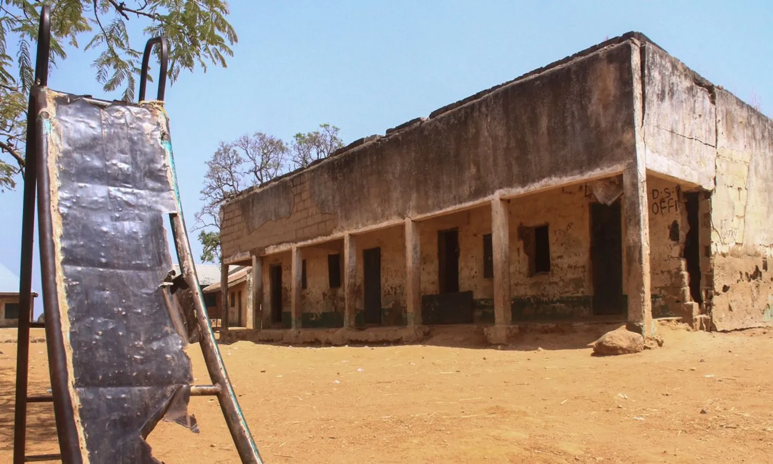 Nigeria: Những kẻ bắt cóc 287 học sinh tuyên bố sẽ “giết tất cả nếu không trả 622.000 USD tiền chuộc”