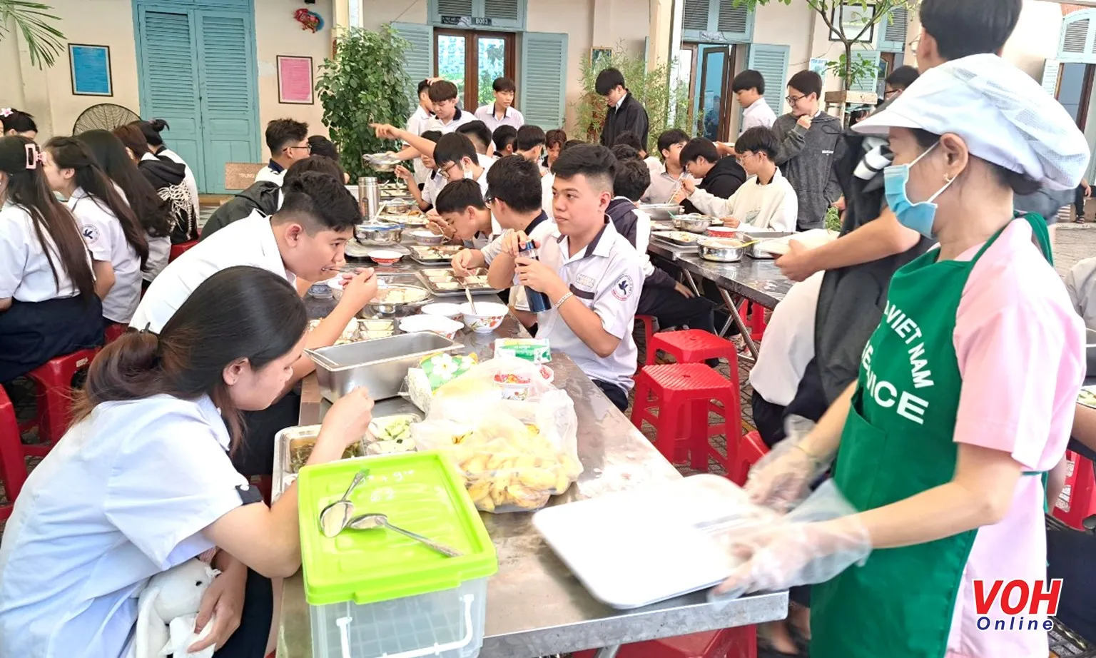 Quy định suất ăn tối đa 35.000 đồng/học sinh gây khó khăn cho trường học tại quận trung tâm TPHCM