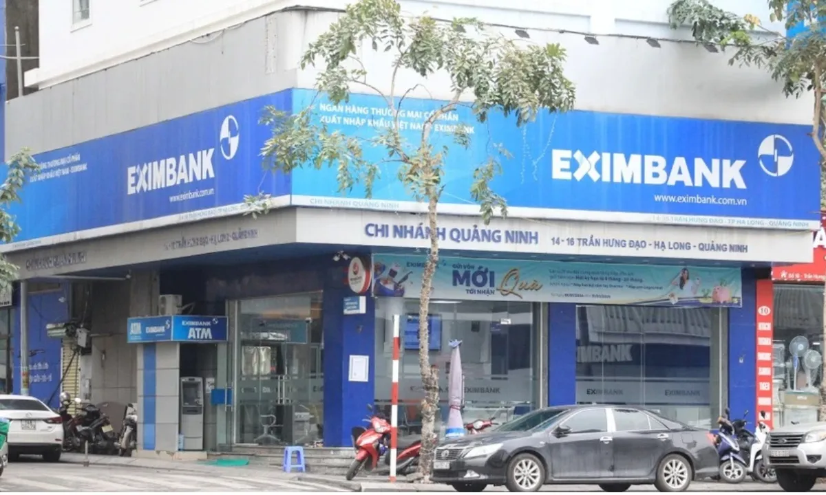 Eximbank điều chỉnh cách tính lãi sau vụ nợ thẻ tín dụng