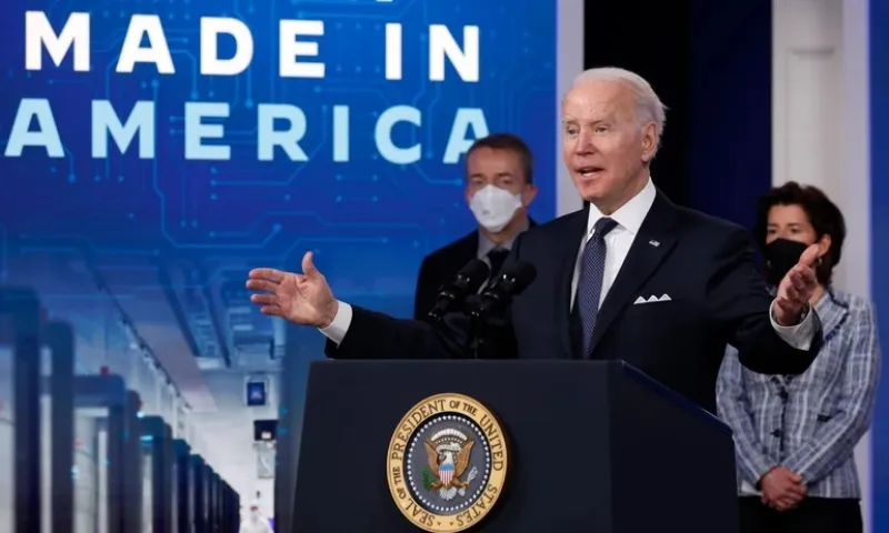 Mỹ trợ cấp 20 tỷ USD cho Intel