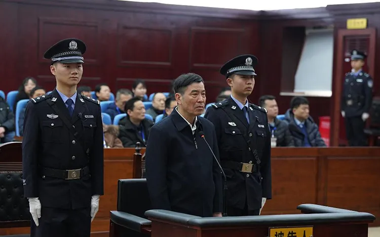 Cựu quan chức bóng đá Trung Quốc bị kết án chung thân vì nhận hối lộ