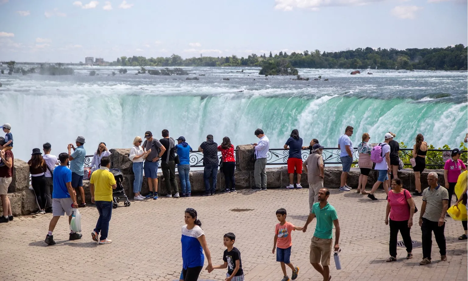 Canada: Vùng Niagara tuyên bố tình trạng khẩn cấp trước sự kiện nhật thực hiếm gặp