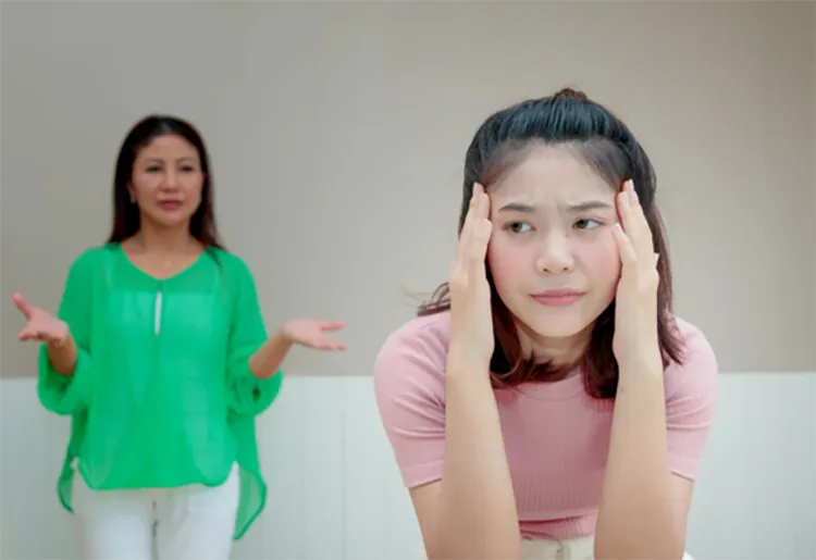 Lý do khiến con cái dần xa cách cha mẹ