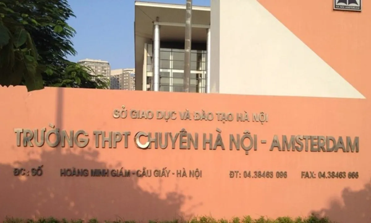 Chính thức dừng tuyển sinh lớp 6 trường THPT chuyên Hà Nội - Amsterdam