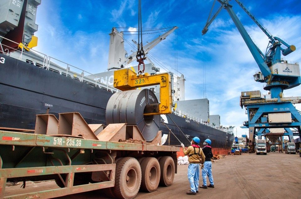Giá sắt thép xây dựng hôm nay 4/4/2024: Quay đầu giảm