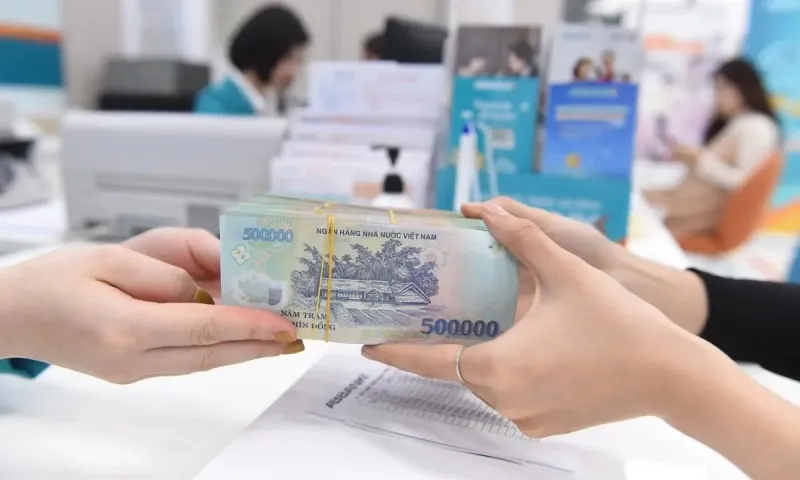 Xử lý nghiêm các ngân hàng không công khai lãi suất cho vay