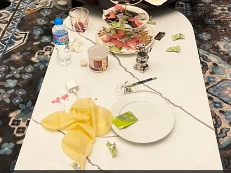 Tiệc bay lắc có sự tham dự của 2 nữ công an nhân dân