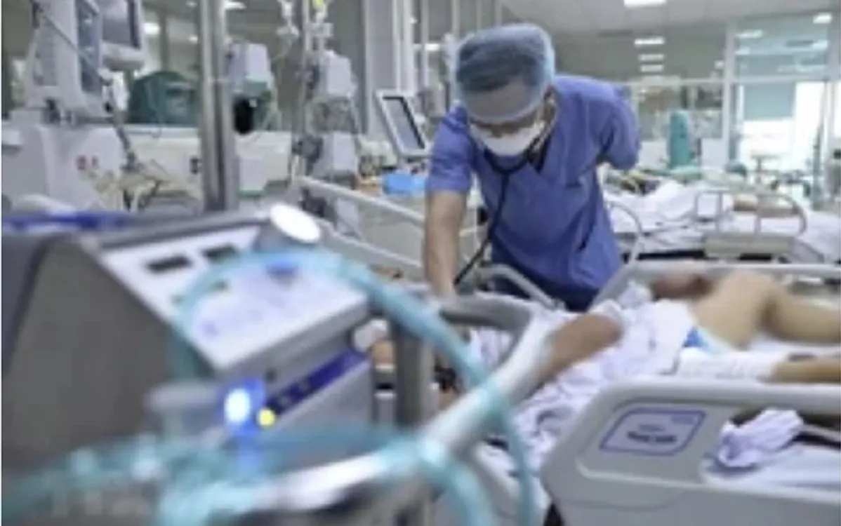 TPHCM: Hai người nhập viện nghi ngộ độc thực phẩm sau khi ăn xôi, cơm gà xối mỡ