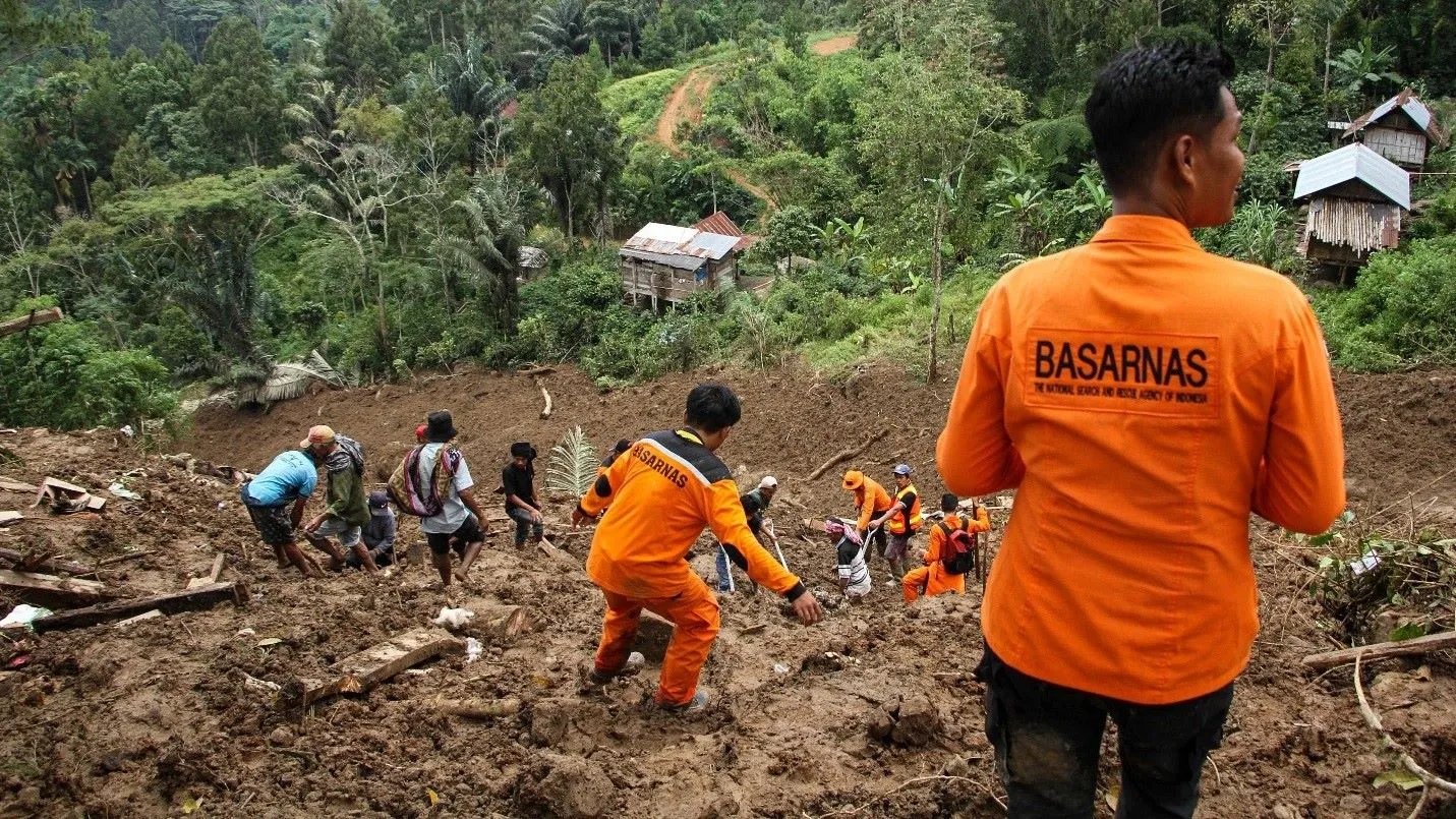 Lở đất nghiêm trọng tại Indonesia, nhiều người chết và mất tích