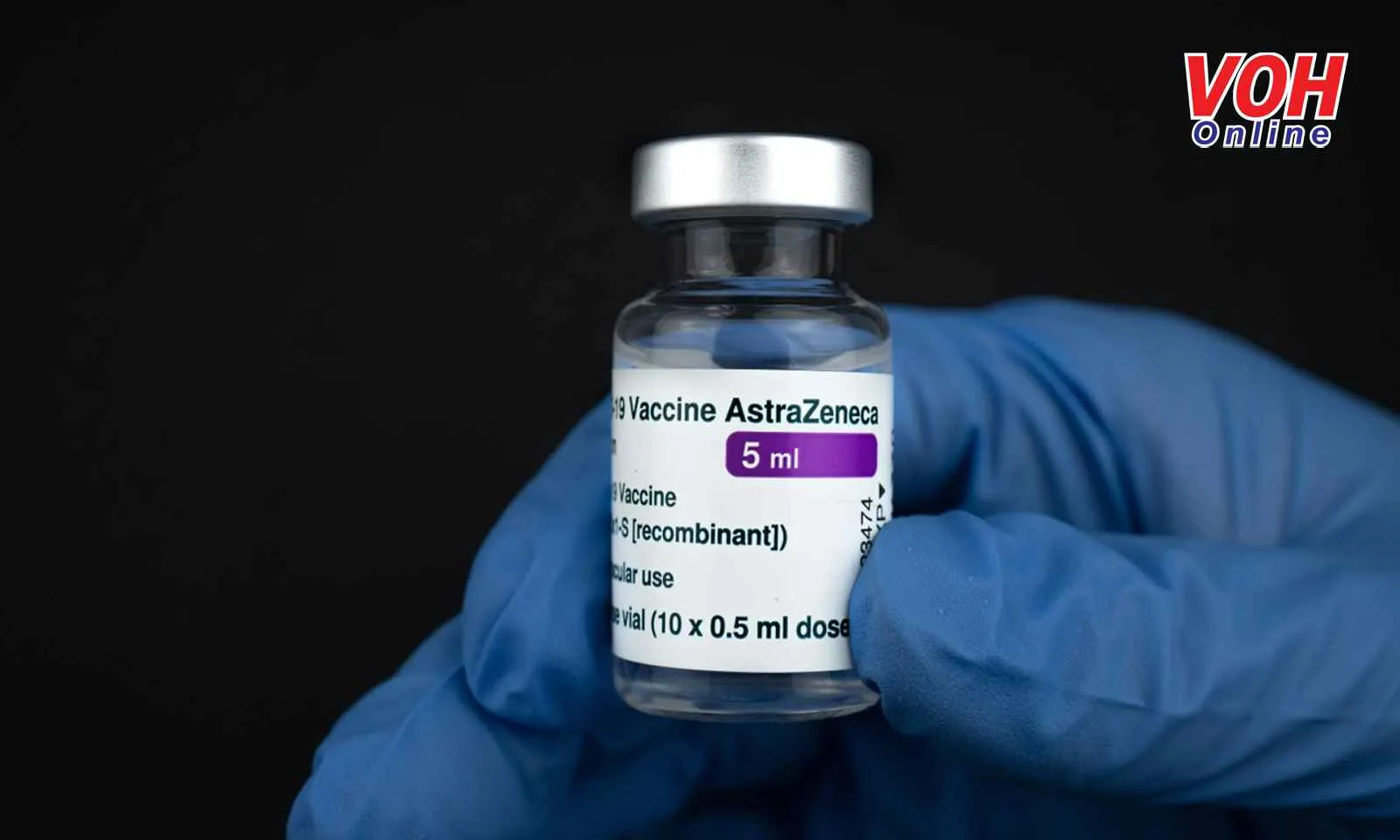 AstraZeneca thừa nhận vaccine Covid-19 có thể gây tác dụng phụ đông máu