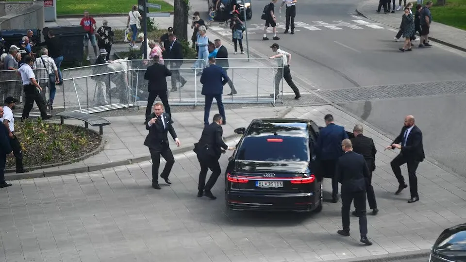 Thủ tướng Slovakia bị ám sát, hiện trong tình trạng nguy kịch